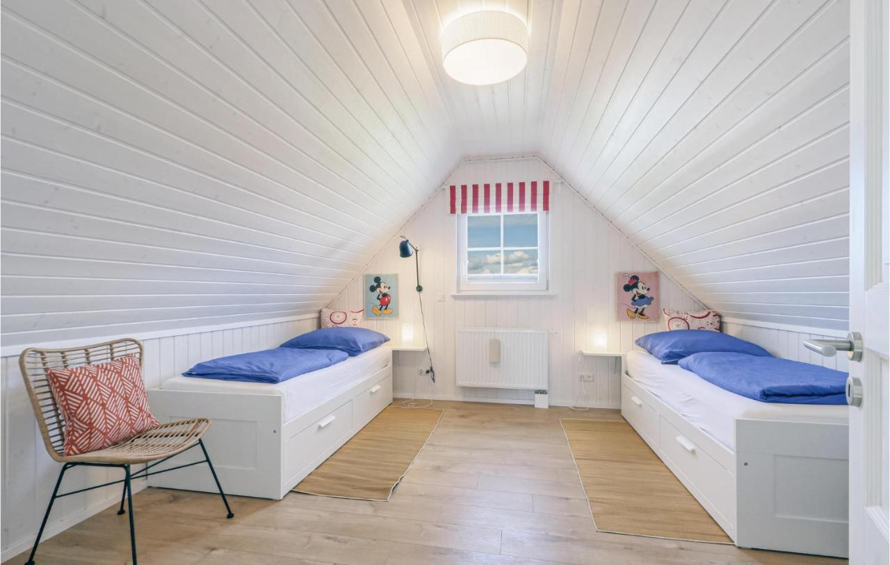 Amazing home in Zerpenschleuse with 2 Bedrooms&WiFi Buitenkant foto